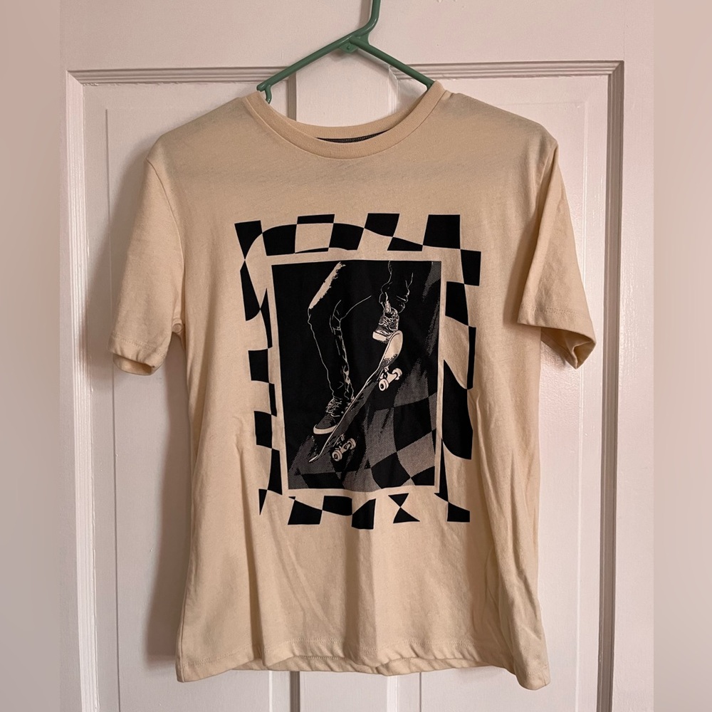 Kids skater tee size 14/16